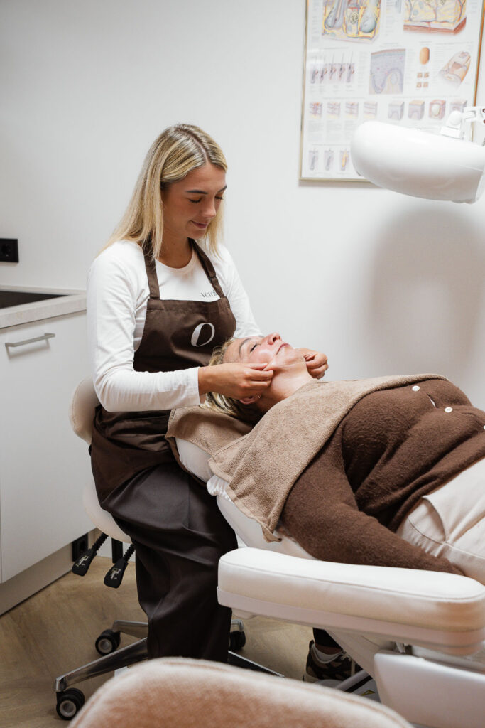 bindweefselmassage huidbehandeling bij huidtherapeut